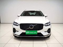 Volvo XC60 B5 four-wheel drive Zhiyi Luxury Edition - фото 2