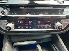 BMW 5 Series Facelift Three 530Li Exclusive M Sports Package - фото 8