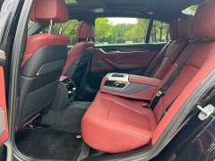 BMW 5 Series Facelift Three 530Li Exclusive M Sports Package - фото 9