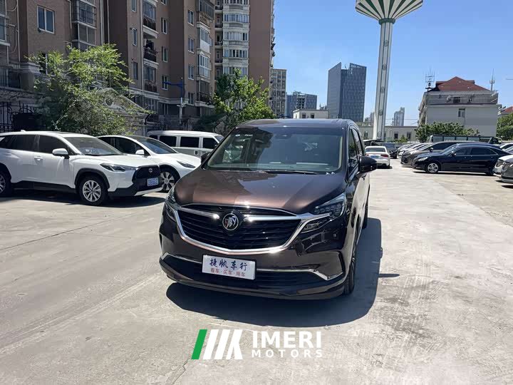 Buick GL8 ES Lu Zun 653T flagship - автомобиль из Китая