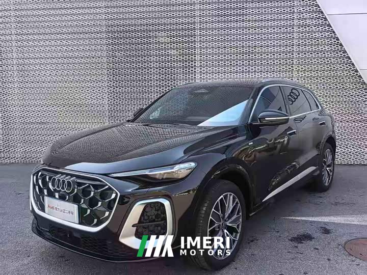 Audi Q5L 2026 2.0T Exclusive Edition for Ten Million Users - автомобиль из Китая