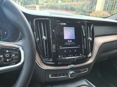 Volvo XC60 B5 four-wheel drive Zhiyuan Deluxe Edition - фото 10