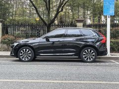 Volvo XC60 B5 four-wheel drive Zhiyuan Deluxe Edition - фото 3