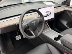 Tesla Model Y long-range all-wheel drive version - фото 7