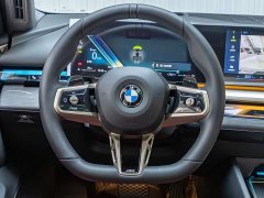 BMW 5 Series 530Li Exclusive M Sports Package - фото 12