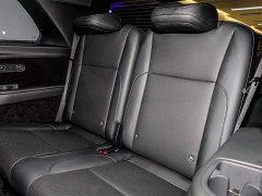 Li Auto Ideal L8 Ultra - фото 2