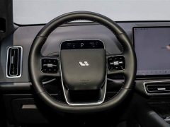 Li Auto Ideal L8 Ultra - фото 9