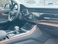Audi Q7 2023 45 TFSI quattro S line sports - фото 7