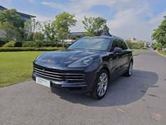 Porsche Cayenne E-Hybrid 2.0T - фото 1