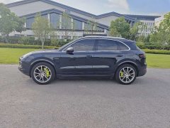 Porsche Cayenne E-Hybrid 2.0T - фото 2
