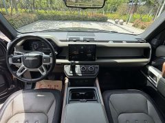 Land Rover Defender 2022 110 P400 X-Dynamic HSE - фото 8