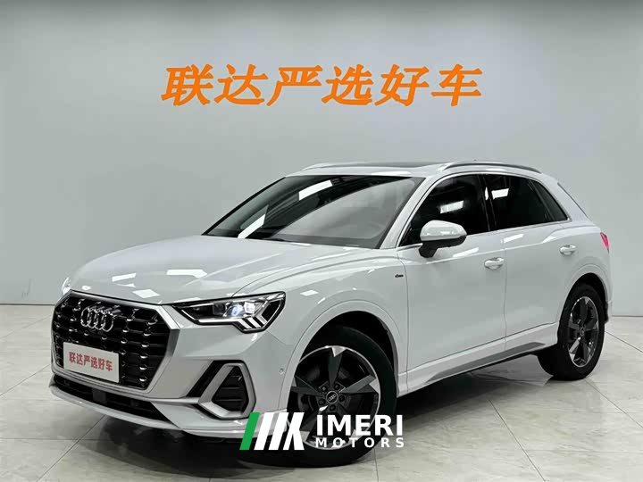 Audi Q3 35 TFSI Fashionable and Dynamic - автомобиль из Китая