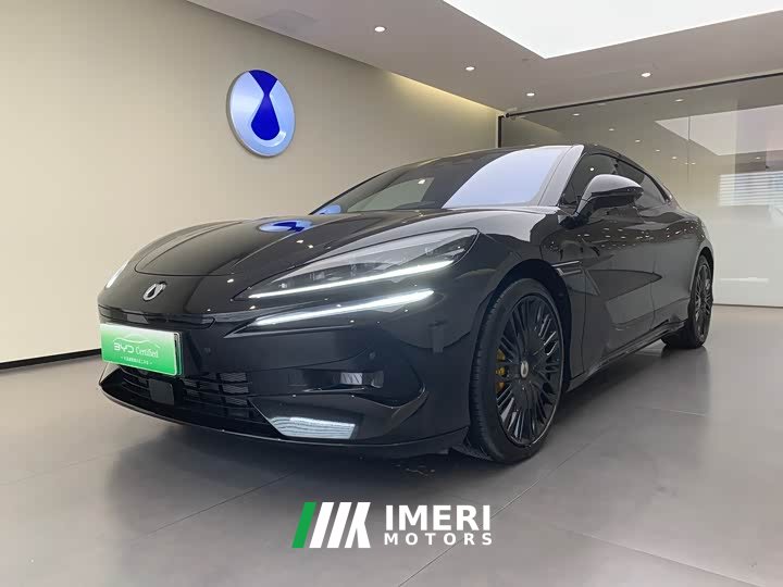 Denza Z9GT 2024 1100 four-wheel drive Ultra version - автомобиль из Китая