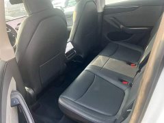 Tesla Model Y rear-wheel drive version - фото 5