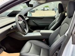 Tesla Model Y rear-wheel drive version - фото 7