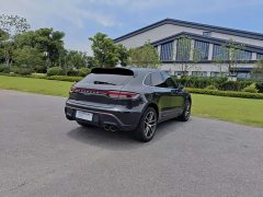 Porsche Macan 2.0T - фото 6