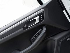 Porsche Macan 2.0T - фото 14