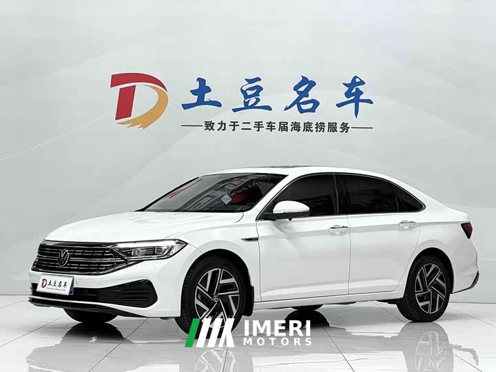 Volkswagen Sagitar 280TSI DSG surpasses Lite version - автомобиль из Китая