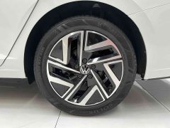 Volkswagen Sagitar 280TSI DSG surpasses Lite version - фото 17