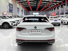 Volkswagen Sagitar 280TSI DSG surpasses Lite version - фото 5