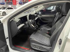 Volkswagen Sagitar 280TSI DSG surpasses Lite version - фото 7