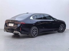 BMW i5 2024 eDrive 35L Exclusive M Sports Package - фото 4