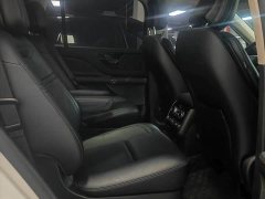 Lynk & Co Pilot 3.0T V6 four-wheel drive premium version - фото 11