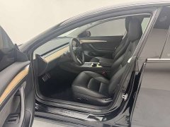 Tesla Model 3 2022 rear-wheel drive version - фото 13