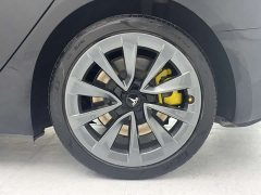 Tesla Model 3 2022 rear-wheel drive version - фото 7