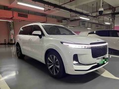 Li Auto ONE Extended-Range 6-Seater - фото 3