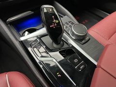 BMW 5 Series facelift 530Li leading M sports package - фото 15