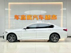 BMW 5 Series facelift 530Li leading M sports package - фото 4