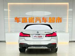 BMW 5 Series facelift 530Li leading M sports package - фото 6