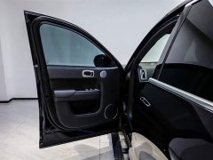 Li Auto Ideal L8 Max - фото 8