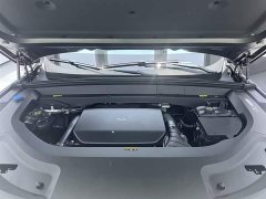 Li Auto Ideal L8 Max smart refresh version - фото 13