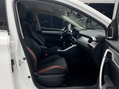 Geely Binyue 2021 1.4T Manual Gold Edition - фото 16