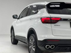 Geely Binyue 2021 1.4T Manual Gold Edition - фото 9