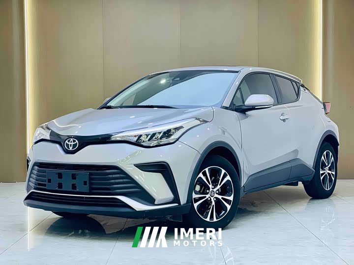 BMW Yize IZOA 2021 2.0L Yixiang Edition - автомобиль из Китая