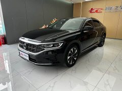 Volkswagen Passat 330TSI Elite Edition - фото 1