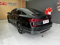 Volkswagen Passat 330TSI Elite Edition - фото 6