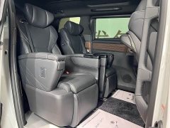 Toyota Alphard 2024 2.5L Hybrid Executive Lounge - фото 11
