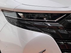 Toyota Alphard 2024 2.5L Hybrid Executive Lounge - фото 5