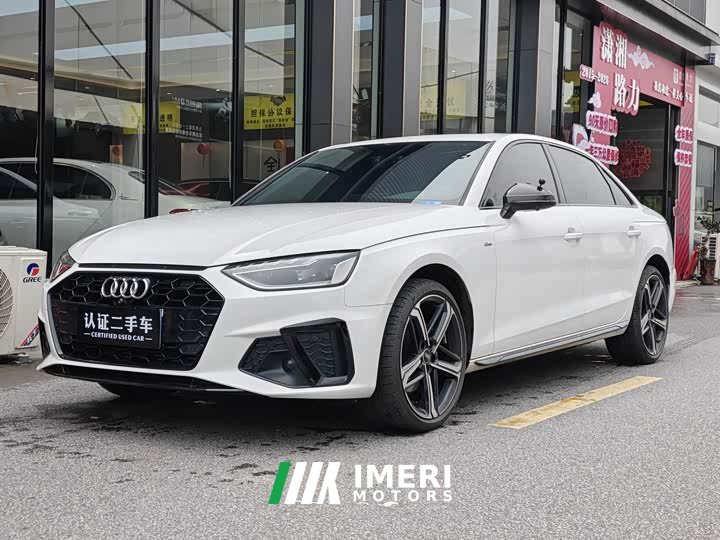 Audi A4L 2024 40 TFSI luxury and dynamic - автомобиль из Китая