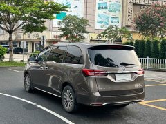 Buick GL8 2022 Land Business Class 652T Luxury - фото 5