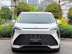 BMW Century 2.0T Six-Seater Yunshi Edition - фото 3