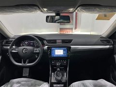 Lynk & Co Superb TSI280 DSG Exclusive Edition - фото 12