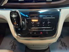 Buick GL8 Land Business Class 652T Comfort - фото 11
