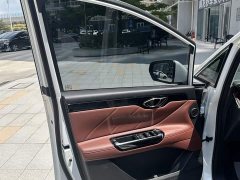 Trumpchi E8 PHEV 150km MAX - фото 12