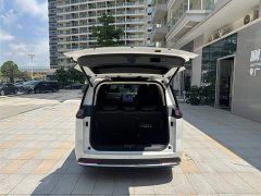Trumpchi E8 PHEV 150km MAX - фото 15