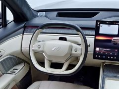 BMW Ledo L90 Ultra six-seater version - фото 17